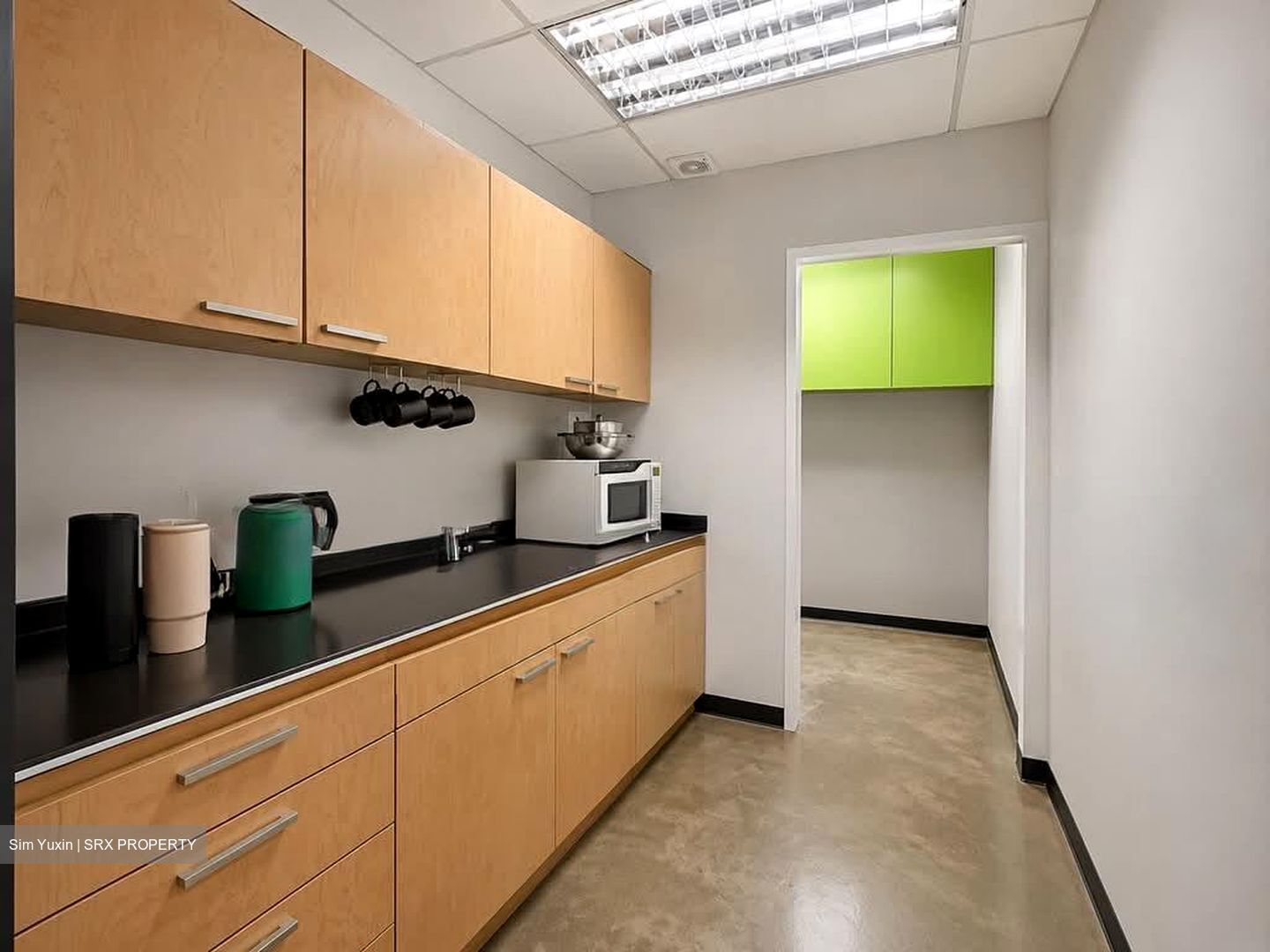 Automobile Megamart (D14), Office #596254791